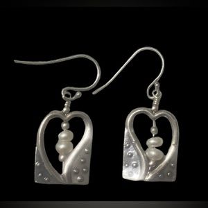 Handmade Sterling + fresh water Pearl earrings